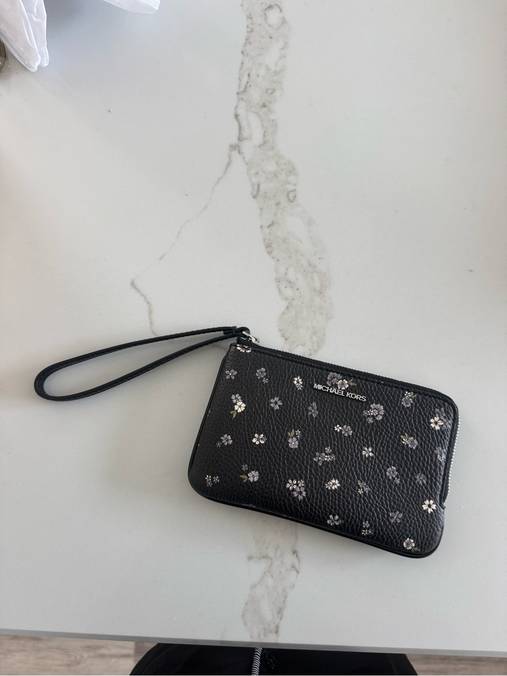 Michael Kors Black Floral Zip Wristlet Card Holder